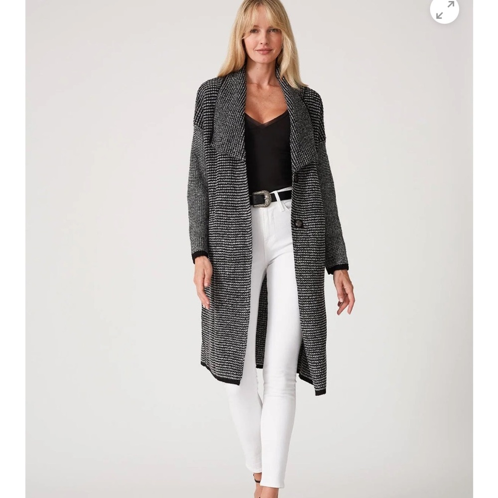Lovestitch - tag still on Stylish Black and White Striped Cardigan